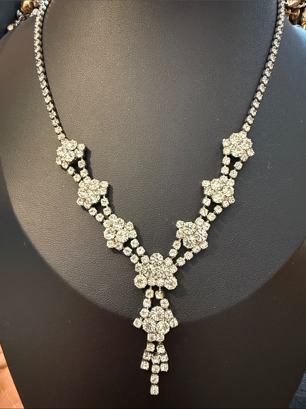 Vintage Rhinestone Floral Drop Necklace - Silver Cascade 15”